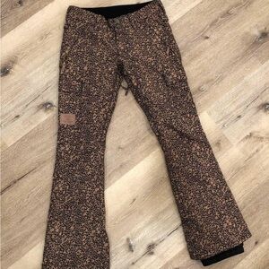 DC Women’s Ski/Snow Pants